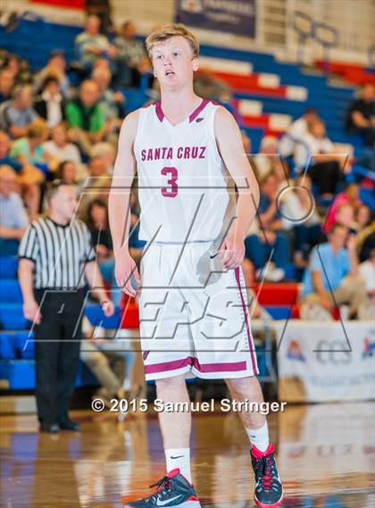 Thumbnail 1 in Santa Cruz vs. Menlo School (CIF CCS D4 Final) photogallery.