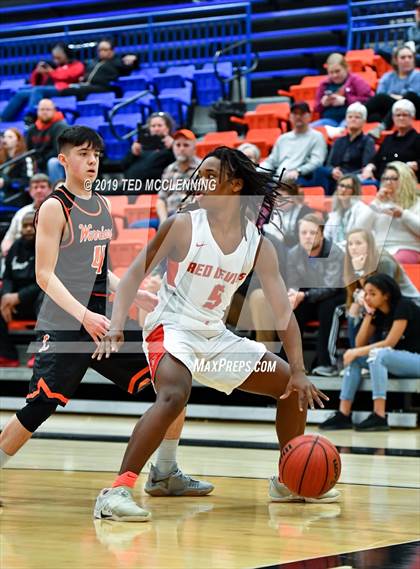 Thumbnail 1 in Atkins vs Lamar photogallery.