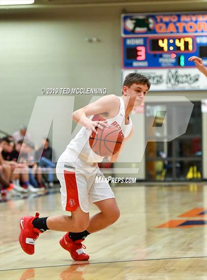 Thumbnail 2 in Atkins vs Lamar photogallery.