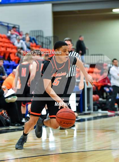 Thumbnail 1 in Atkins vs Lamar photogallery.