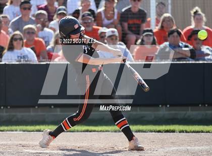 Thumbnail 3 in South Webster vs. Wheelersburg (OHSAA D3 Regional Final) photogallery.