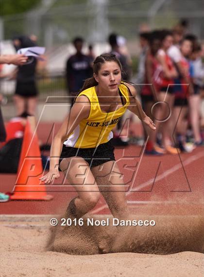 Thumbnail 2 in Track & Field Bay Counties (CIF BCL Finals) photogallery.