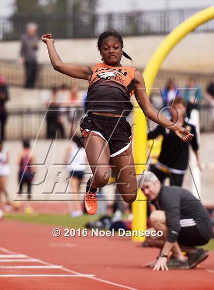 Thumbnail 3 in Track & Field Bay Counties (CIF BCL Finals) photogallery.