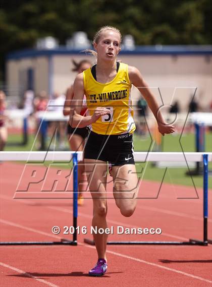 Thumbnail 2 in Track & Field Bay Counties (CIF BCL Finals) photogallery.