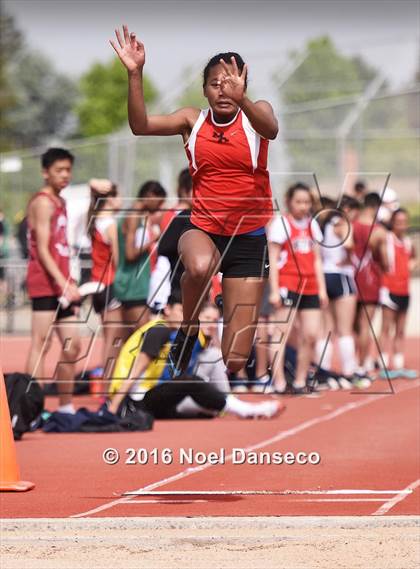 Thumbnail 3 in Track & Field Bay Counties (CIF BCL Finals) photogallery.