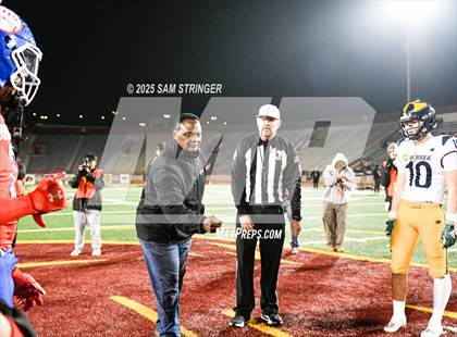 Thumbnail 1 in Folsom vs. Oak Ridge (CIF SJS D1 Final) photogallery.