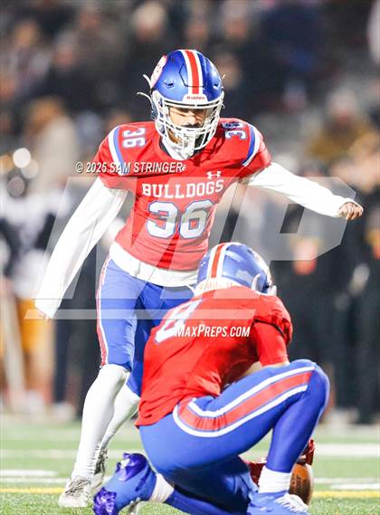 Thumbnail 2 in Folsom vs. Oak Ridge (CIF SJS D1 Final) photogallery.