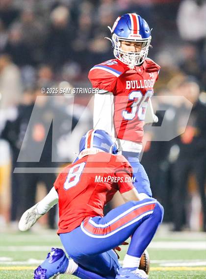 Thumbnail 1 in Folsom vs. Oak Ridge (CIF SJS D1 Final) photogallery.