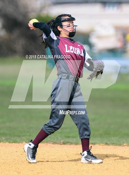Thumbnail 2 in Secaucus @ Leonia photogallery.