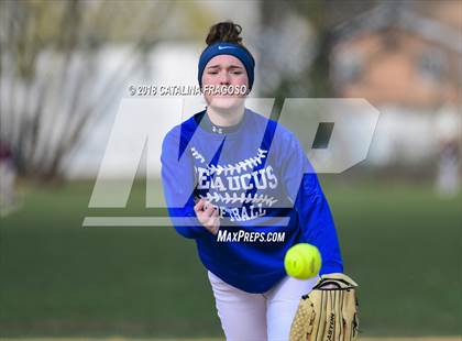 Thumbnail 3 in Secaucus @ Leonia photogallery.