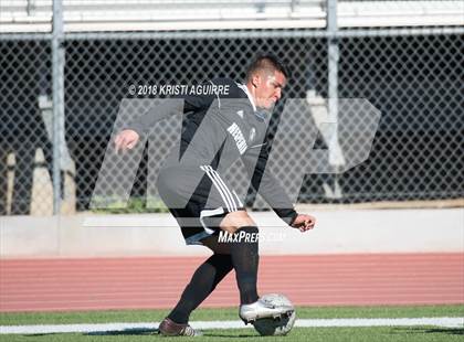 Thumbnail 3 in Hesperia vs Paloma Valley (CIF SS D5 Round 1 Playoff) photogallery.