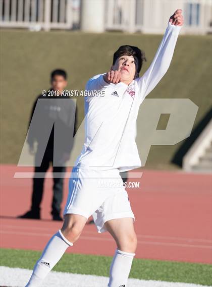 Thumbnail 2 in Hesperia vs Paloma Valley (CIF SS D5 Round 1 Playoff) photogallery.