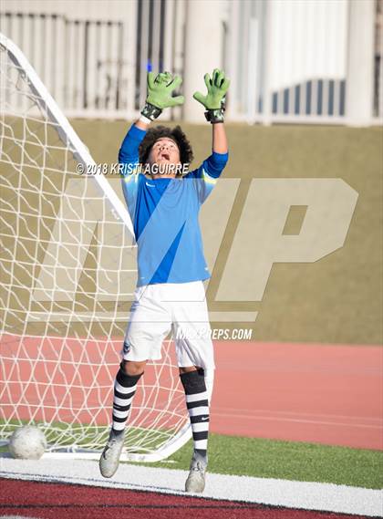 Thumbnail 2 in Hesperia vs Paloma Valley (CIF SS D5 Round 1 Playoff) photogallery.