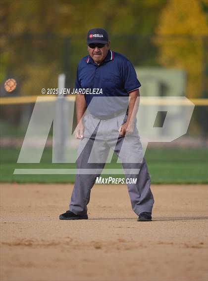 Thumbnail 2 in Windsor vs. Roosevelt (CHSAA 4A First Round) photogallery.