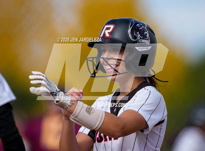 Thumbnail 2 in Windsor vs. Roosevelt (CHSAA 4A First Round) photogallery.