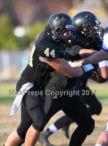 Thumbnail 2 in Seton Hall Prep vs. Paramus Catholic (NJSIAA Non-Public Group 4 Playoffs) photogallery.