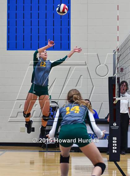 Thumbnail 2 in Fossil Ridge vs Santa Fe (Northwest ISD Classic) photogallery.