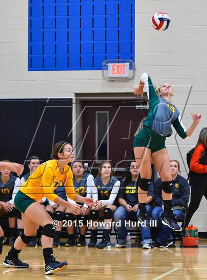 Thumbnail 3 in Fossil Ridge vs Santa Fe (Northwest ISD Classic) photogallery.