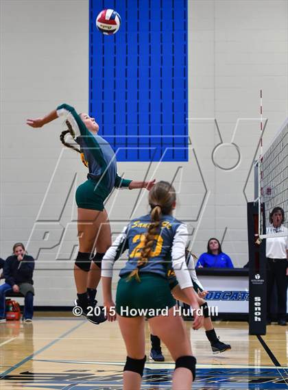 Thumbnail 3 in Fossil Ridge vs Santa Fe (Northwest ISD Classic) photogallery.