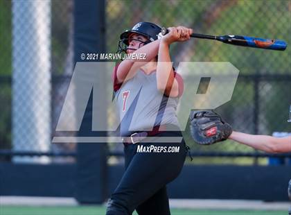 Thumbnail 3 in Oaks Christian vs Agoura photogallery.