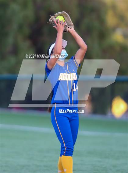 Thumbnail 1 in Oaks Christian vs Agoura photogallery.