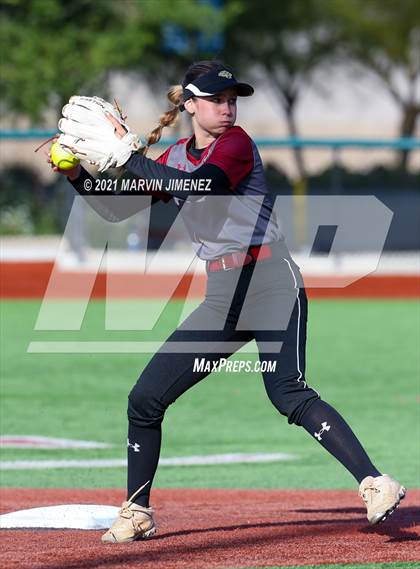 Thumbnail 2 in Oaks Christian vs Agoura photogallery.