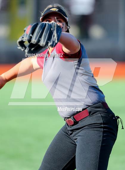 Thumbnail 3 in Oaks Christian vs Agoura photogallery.