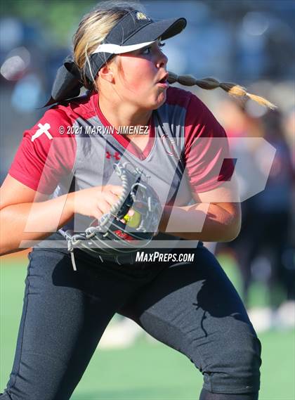 Thumbnail 1 in Oaks Christian vs Agoura photogallery.