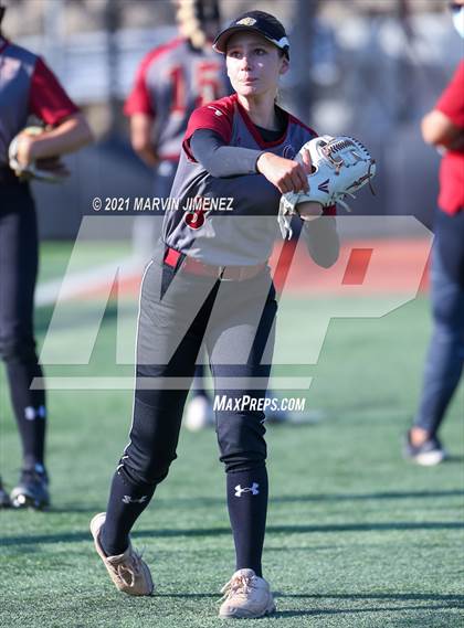 Thumbnail 2 in Oaks Christian vs Agoura photogallery.