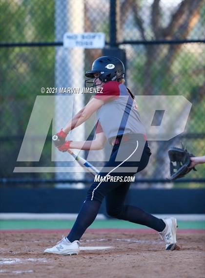 Thumbnail 2 in Oaks Christian vs Agoura photogallery.