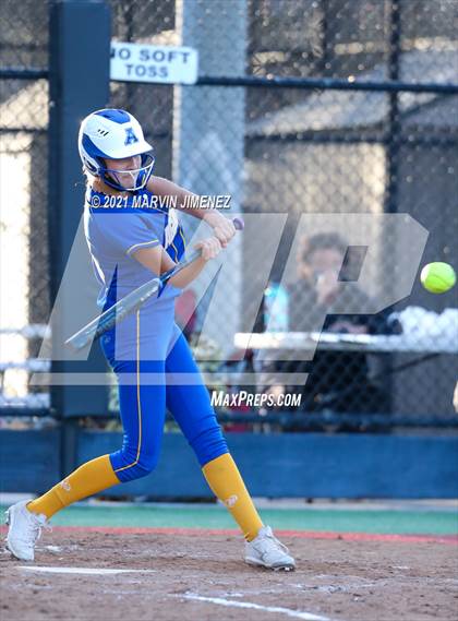 Thumbnail 2 in Oaks Christian vs Agoura photogallery.