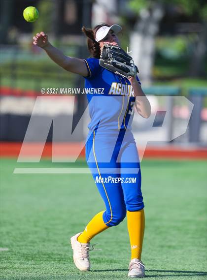 Thumbnail 2 in Oaks Christian vs Agoura photogallery.