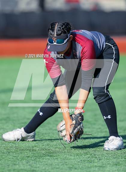 Thumbnail 3 in Oaks Christian vs Agoura photogallery.