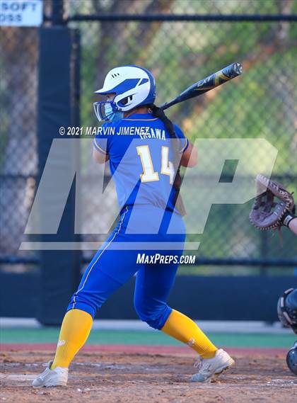 Thumbnail 2 in Oaks Christian vs Agoura photogallery.