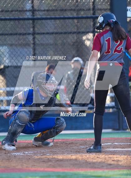 Thumbnail 2 in Oaks Christian vs Agoura photogallery.