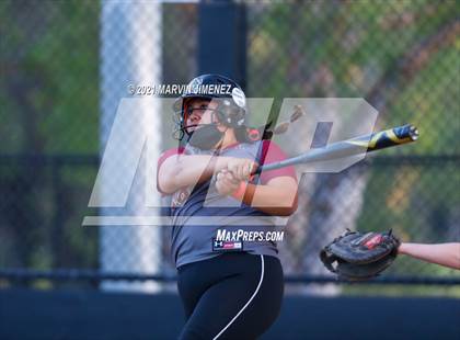 Thumbnail 2 in Oaks Christian vs Agoura photogallery.