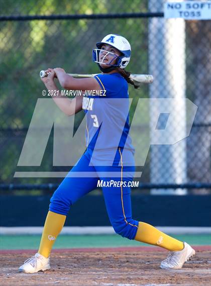 Thumbnail 2 in Oaks Christian vs Agoura photogallery.