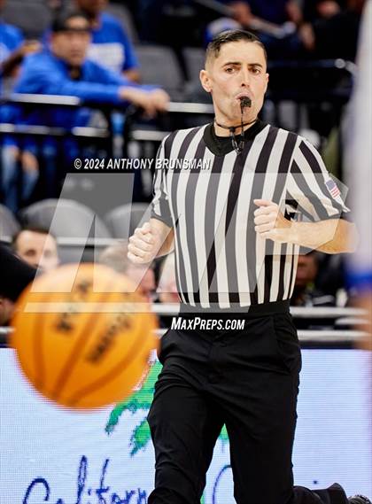 Thumbnail 2 in Granada Hills Charter vs Caruthers (CIF State D3 Final) photogallery.