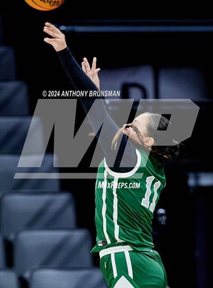 Thumbnail 2 in Granada Hills Charter vs Caruthers (CIF State D3 Final) photogallery.