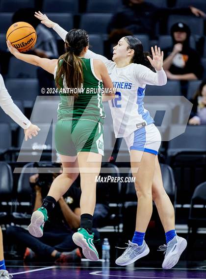 Thumbnail 2 in Granada Hills Charter vs Caruthers (CIF State D3 Final) photogallery.