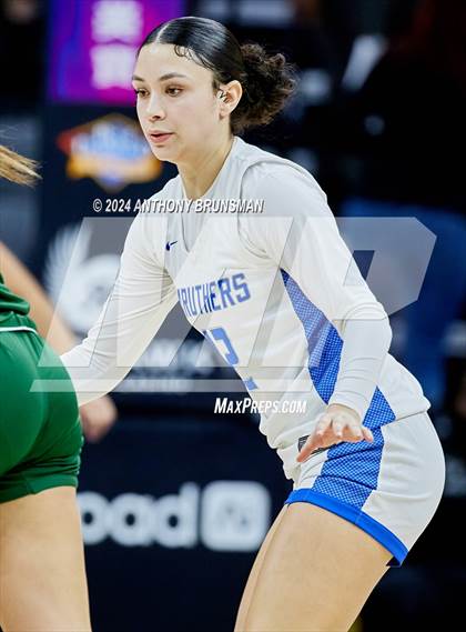 Thumbnail 2 in Granada Hills Charter vs Caruthers (CIF State D3 Final) photogallery.