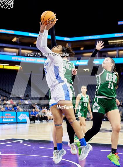 Thumbnail 3 in Granada Hills Charter vs Caruthers (CIF State D3 Final) photogallery.