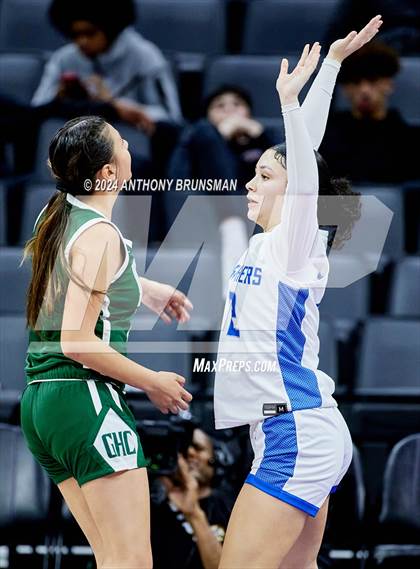 Thumbnail 3 in Granada Hills Charter vs Caruthers (CIF State D3 Final) photogallery.