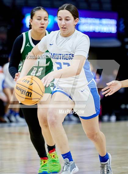 Thumbnail 3 in Granada Hills Charter vs Caruthers (CIF State D3 Final) photogallery.