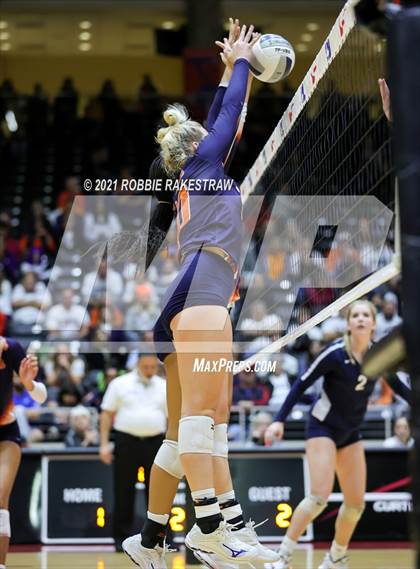 Thumbnail 3 in Brandeis vs. Keller (UIL Volleyball 6A Finals) photogallery.