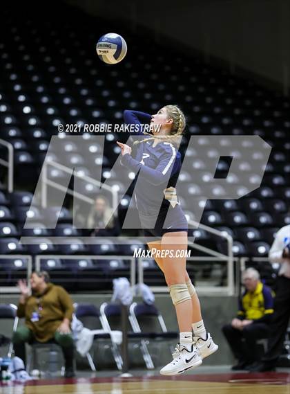 Thumbnail 2 in Brandeis vs. Keller (UIL Volleyball 6A Finals) photogallery.
