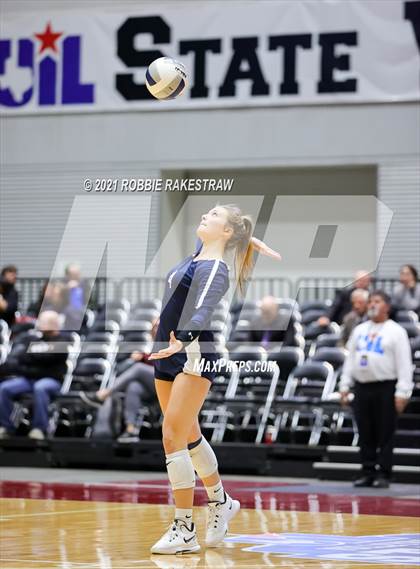 Thumbnail 2 in Brandeis vs. Keller (UIL Volleyball 6A Finals) photogallery.
