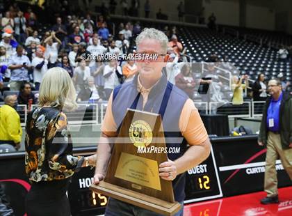 Thumbnail 2 in Brandeis vs. Keller (UIL Volleyball 6A Finals) photogallery.