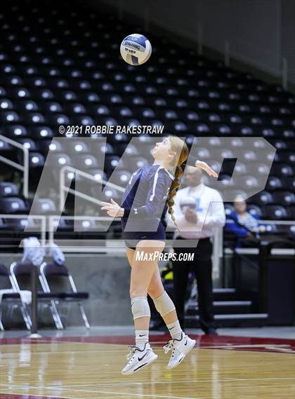 Thumbnail 3 in Brandeis vs. Keller (UIL Volleyball 6A Finals) photogallery.