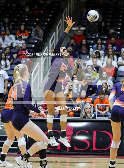 Thumbnail 1 in Brandeis vs. Keller (UIL Volleyball 6A Finals) photogallery.